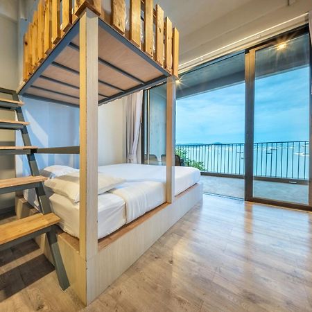 Shin Arch39 Phuket Beach Front - Sha Plus Chalong Eksteriør bilde