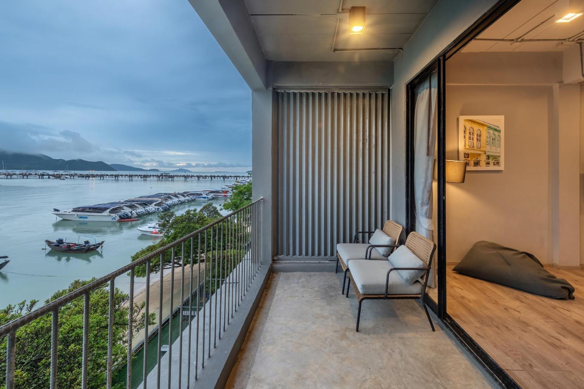 Shin Arch39 Phuket Beach Front - Sha Plus Chalong Eksteriør bilde
