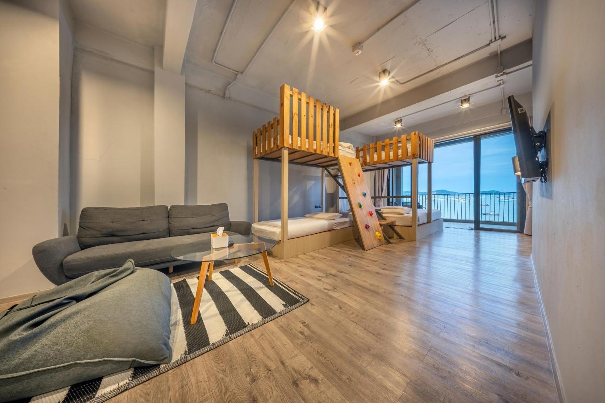 Shin Arch39 Phuket Beach Front - Sha Plus Chalong Eksteriør bilde