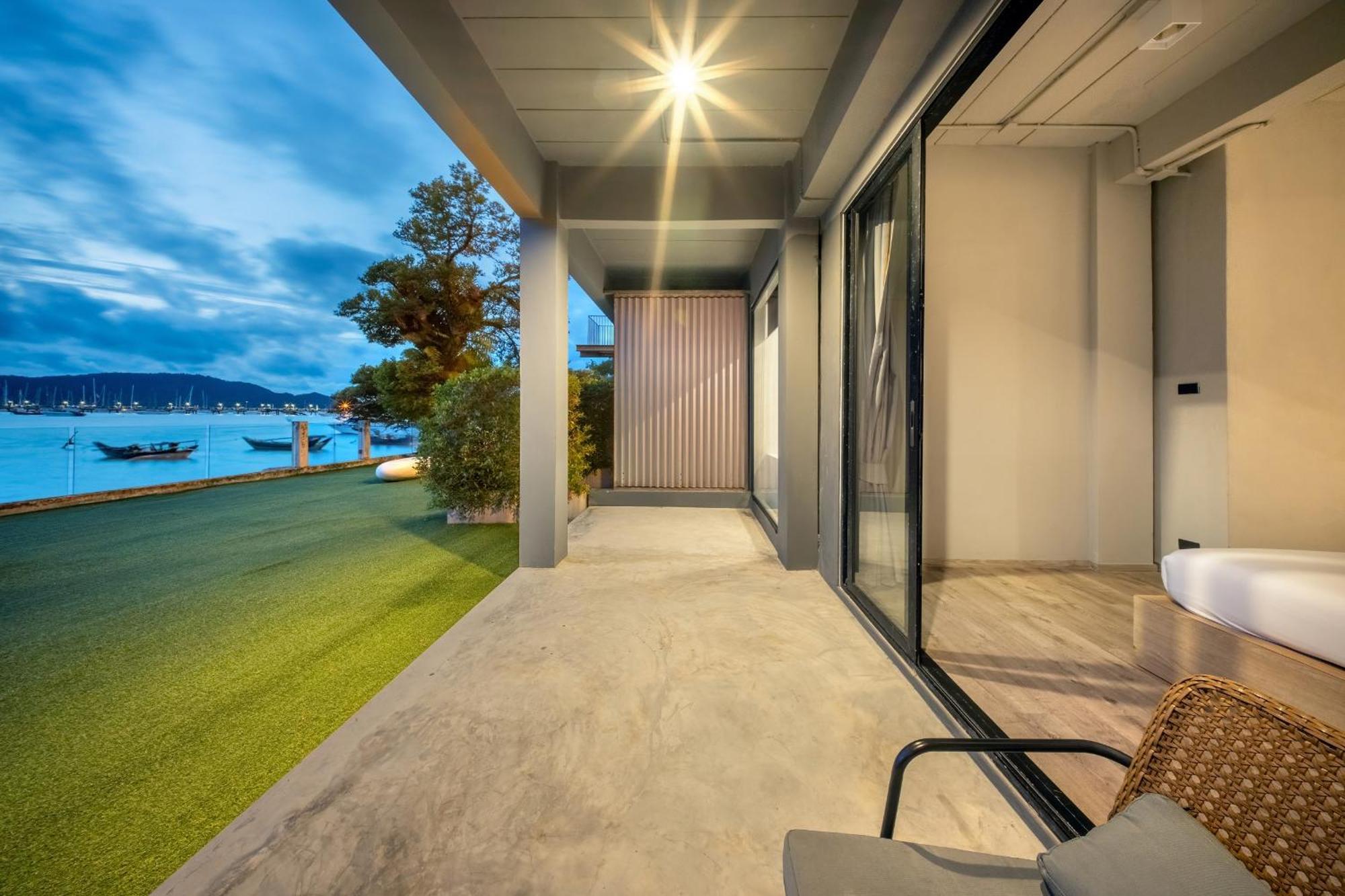 Shin Arch39 Phuket Beach Front - Sha Plus Chalong Eksteriør bilde