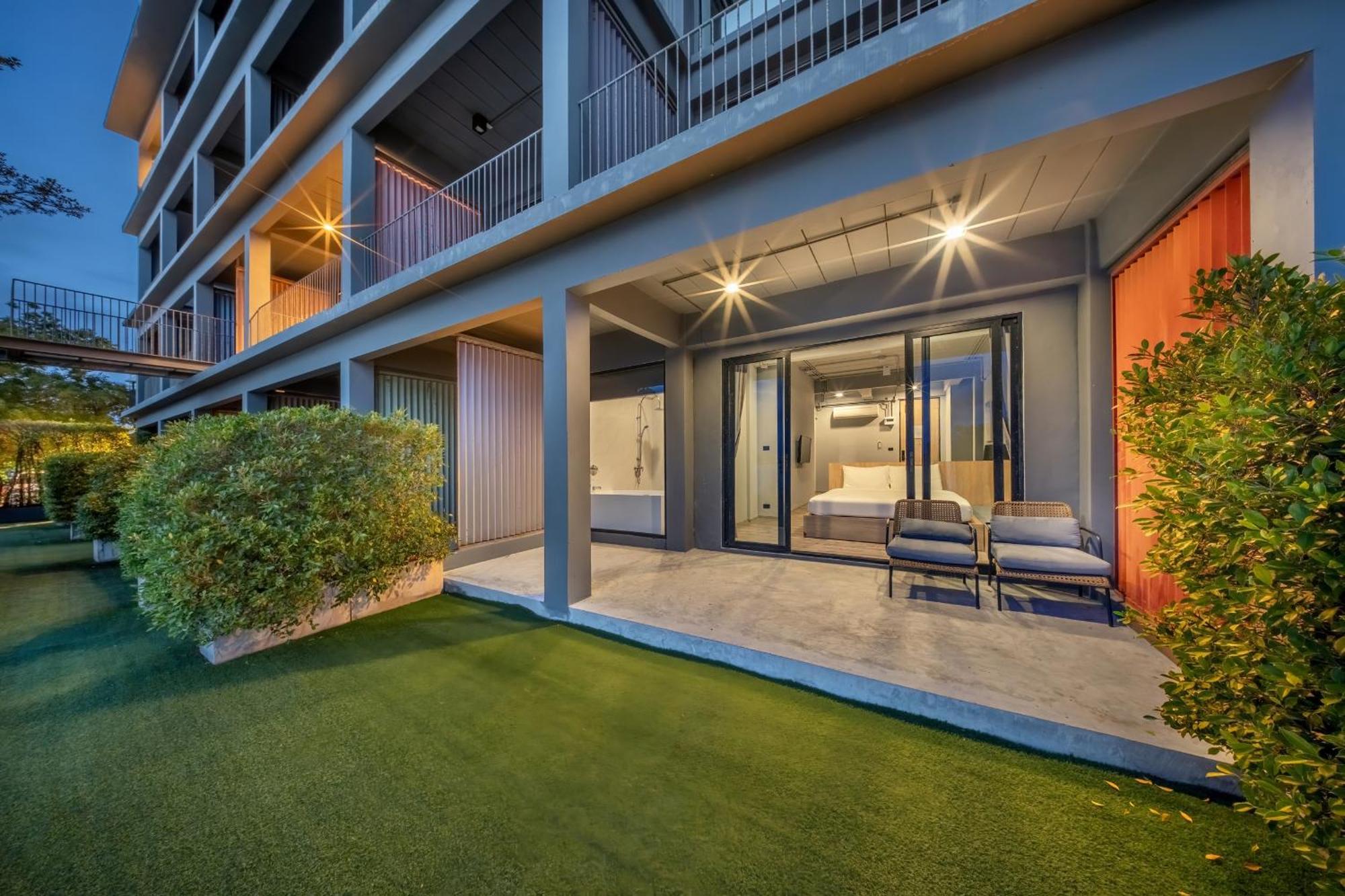 Shin Arch39 Phuket Beach Front - Sha Plus Chalong Eksteriør bilde
