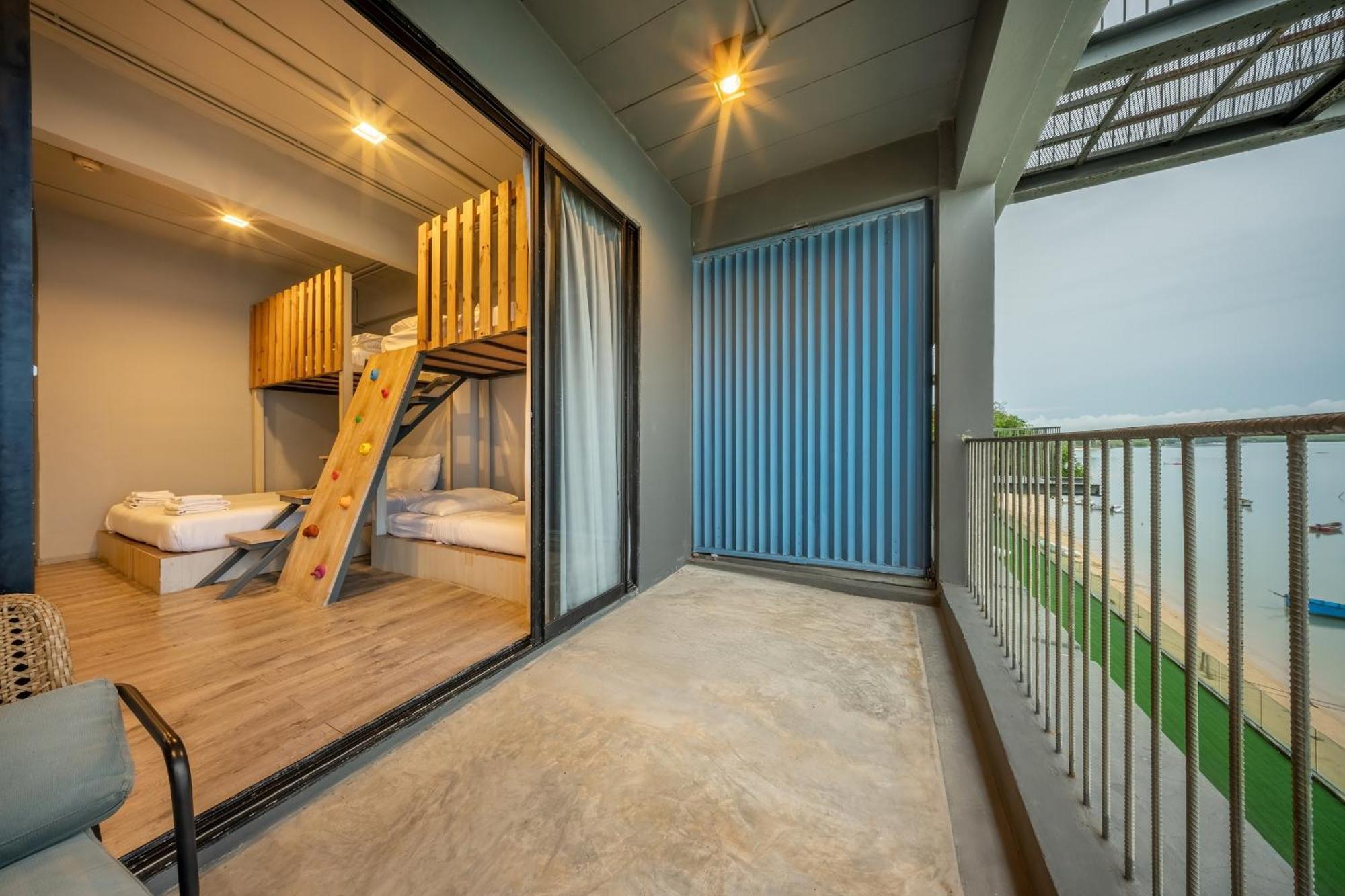 Shin Arch39 Phuket Beach Front - Sha Plus Chalong Eksteriør bilde